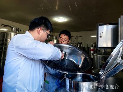 河北科技師范學院:“校中廠” 助力產教深度融合